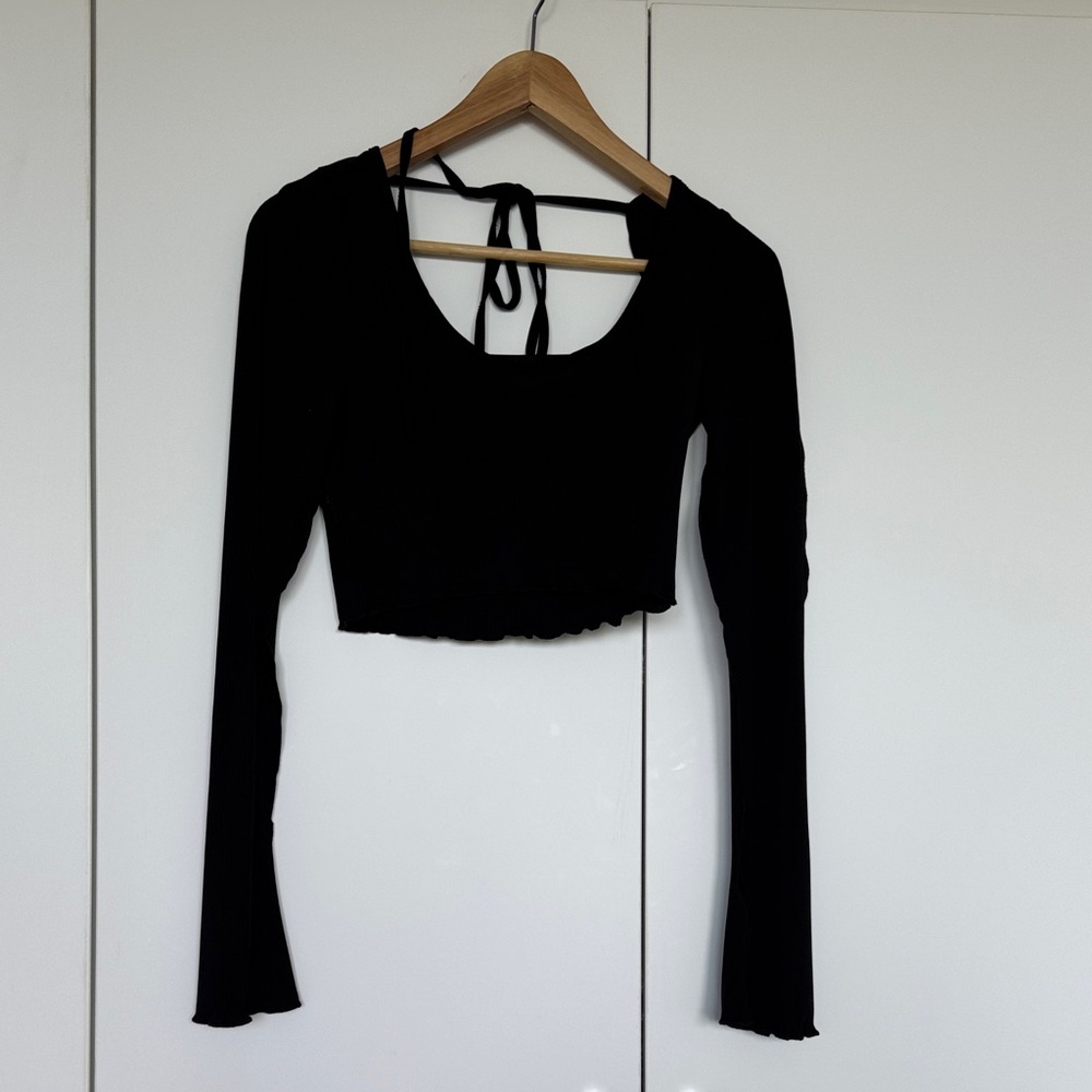 Black Crop Top